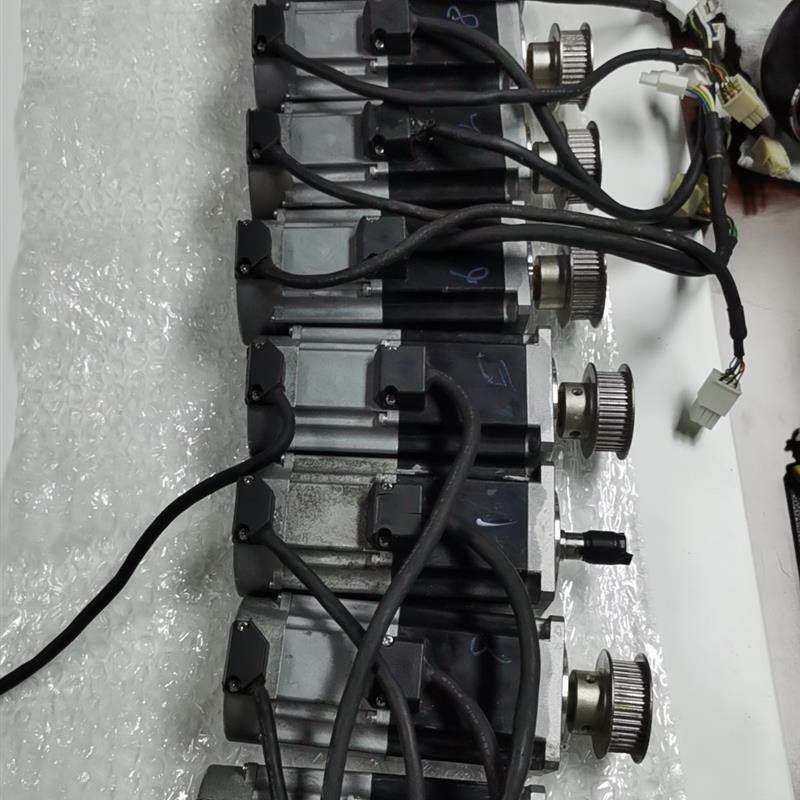 《议价》罗克韦尔伺服电机CSMT-04BB1ABT3拆机品带编码