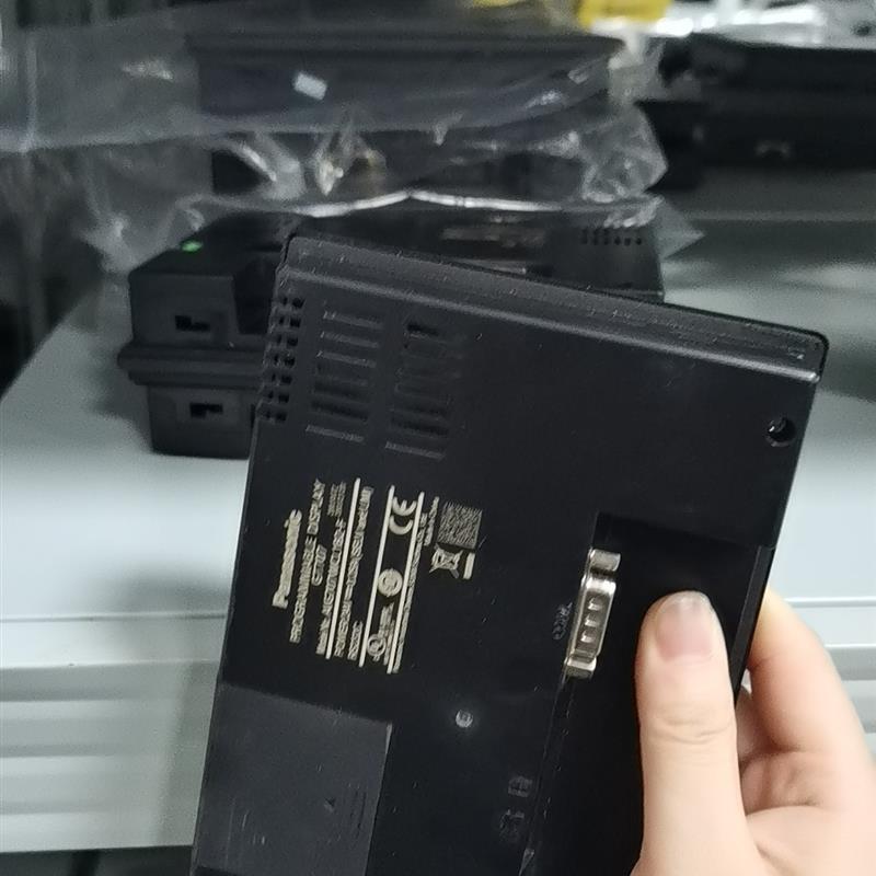 《议价》GT707触摸屏型号AIG707WCL1B2-F7寸