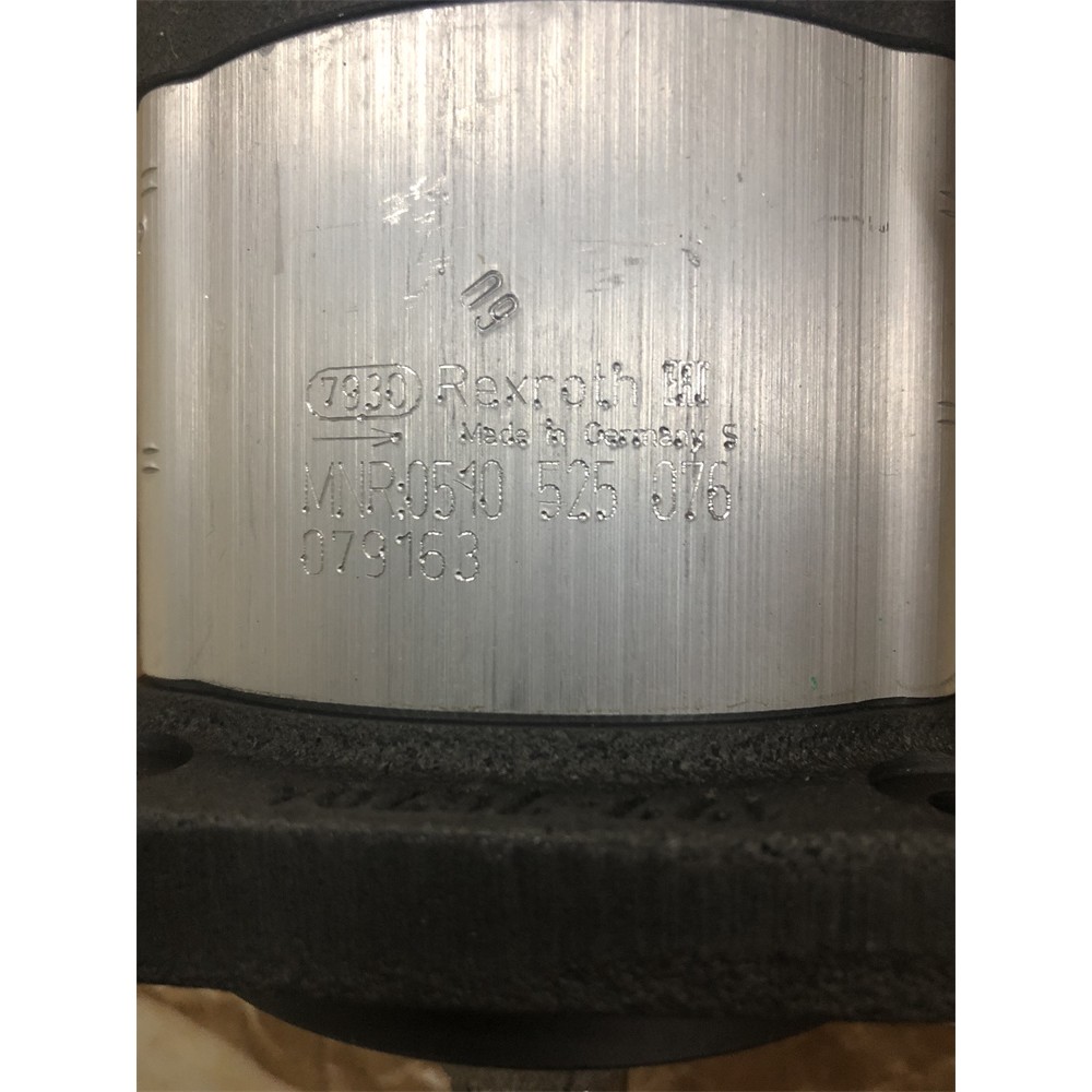 Rexroth力士乐0510525076型号AZPF-11-011RAB01MB齿轮泵德国原装