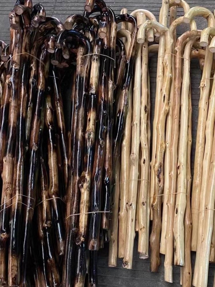 厂家供应天然藤条实木拐杖拐棍白藤手杖老人杖登山杖徒步防滑配件