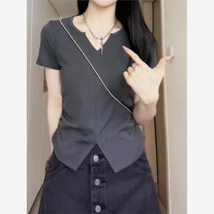 正肩上衣女夏季 大尺码 V领修身 不规则短袖 叉别致显瘦 微胖mm百搭开