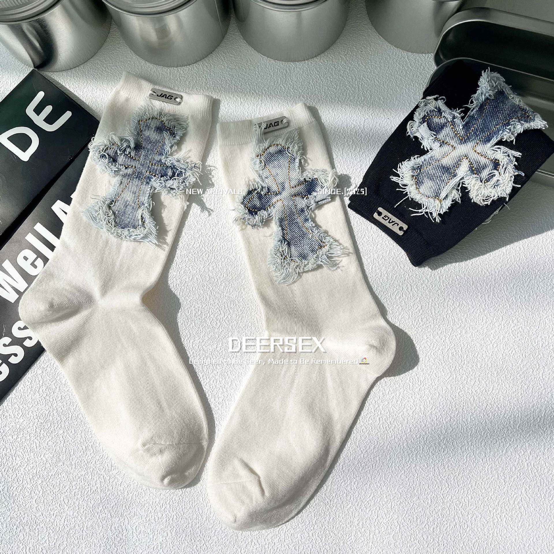 义乌打底山时尚潮袜欧货个中筒袜女牛仔饰品袜子小红书十字架网红
