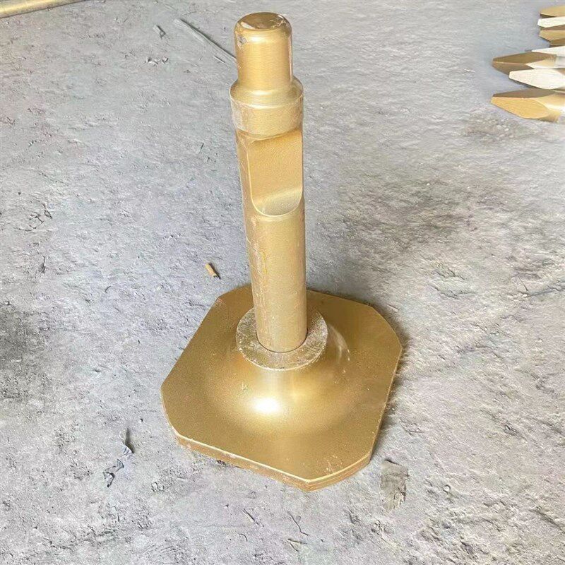 挖机68破碎锤夯土夯头炮机平板夯压土夯实打夯压实土打土锤夯土器