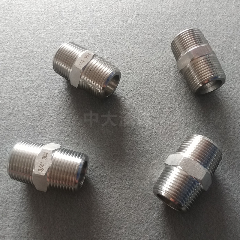 304不锈钢双外丝接头1/41/2高压加厚六角棒对丝2分4直接短接直通