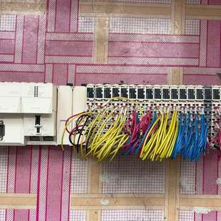 议价维修施耐德M258 TM258LF42DR PLC