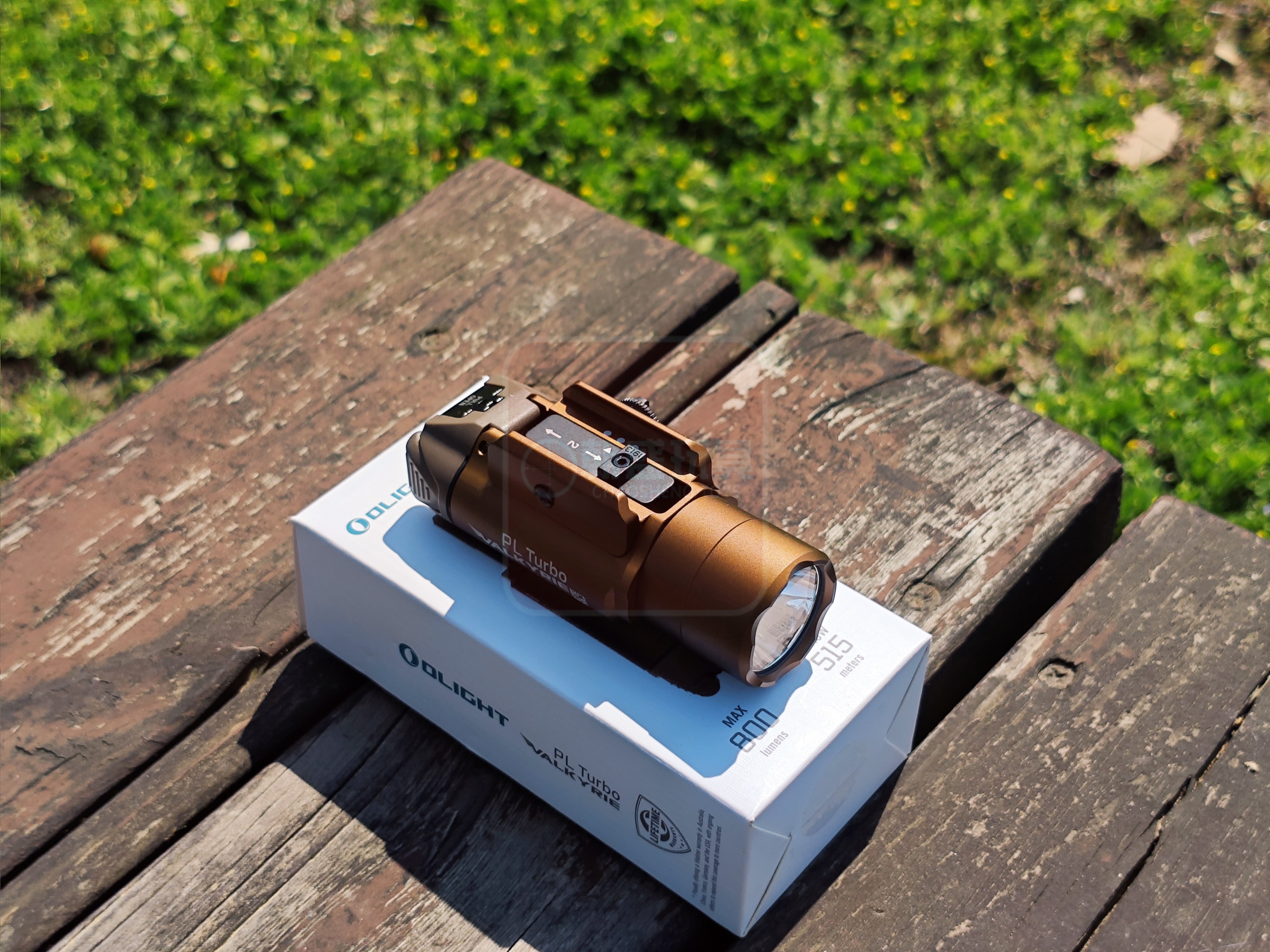 OLIGHT傲雷武神PL Turbo Valkyrie聚光远射战术照明灯下挂手电
