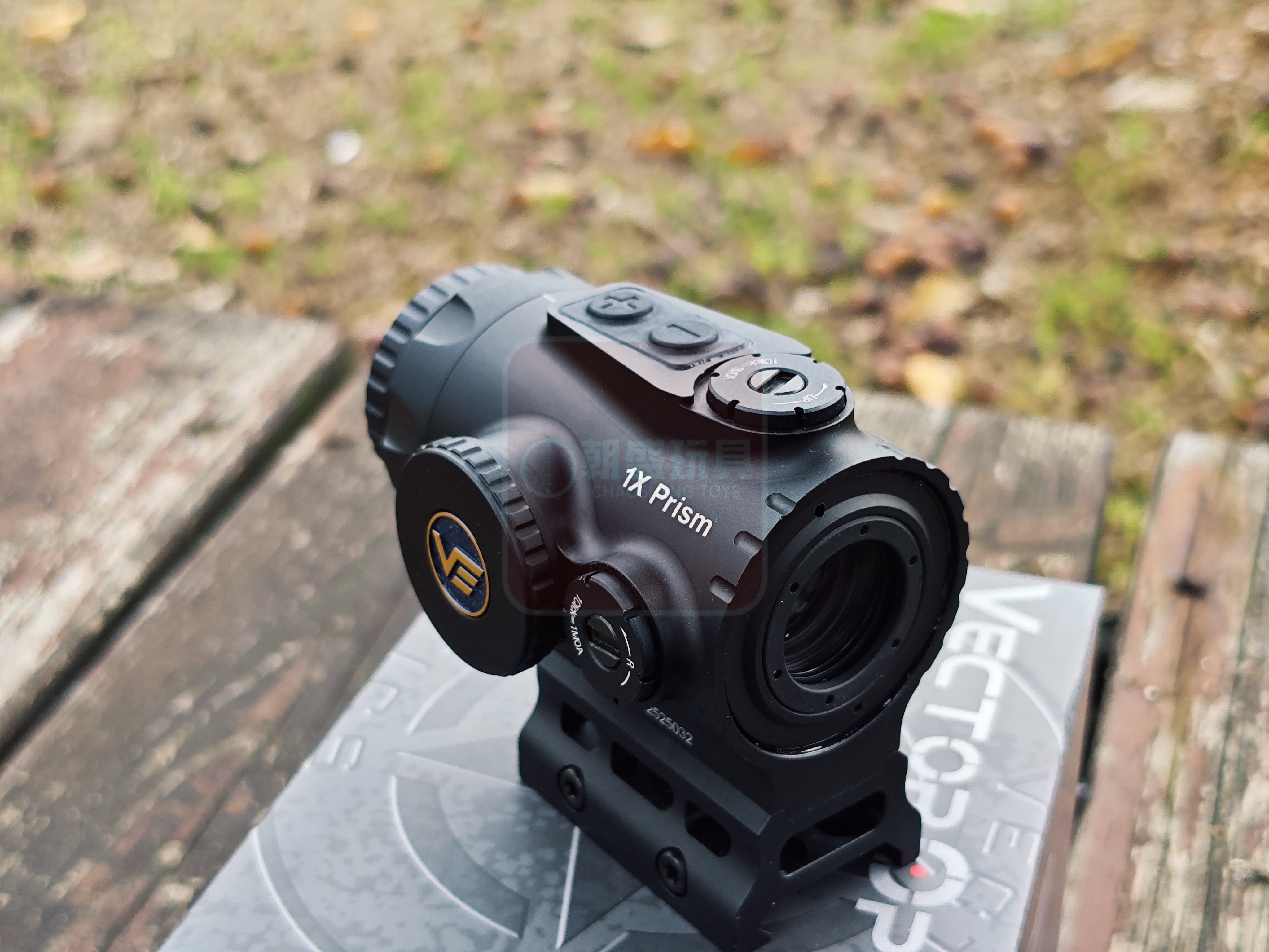 维特模范超薄棱镜SCPS-M01 高清透光抗震防水无功能摆件 弹弓备件