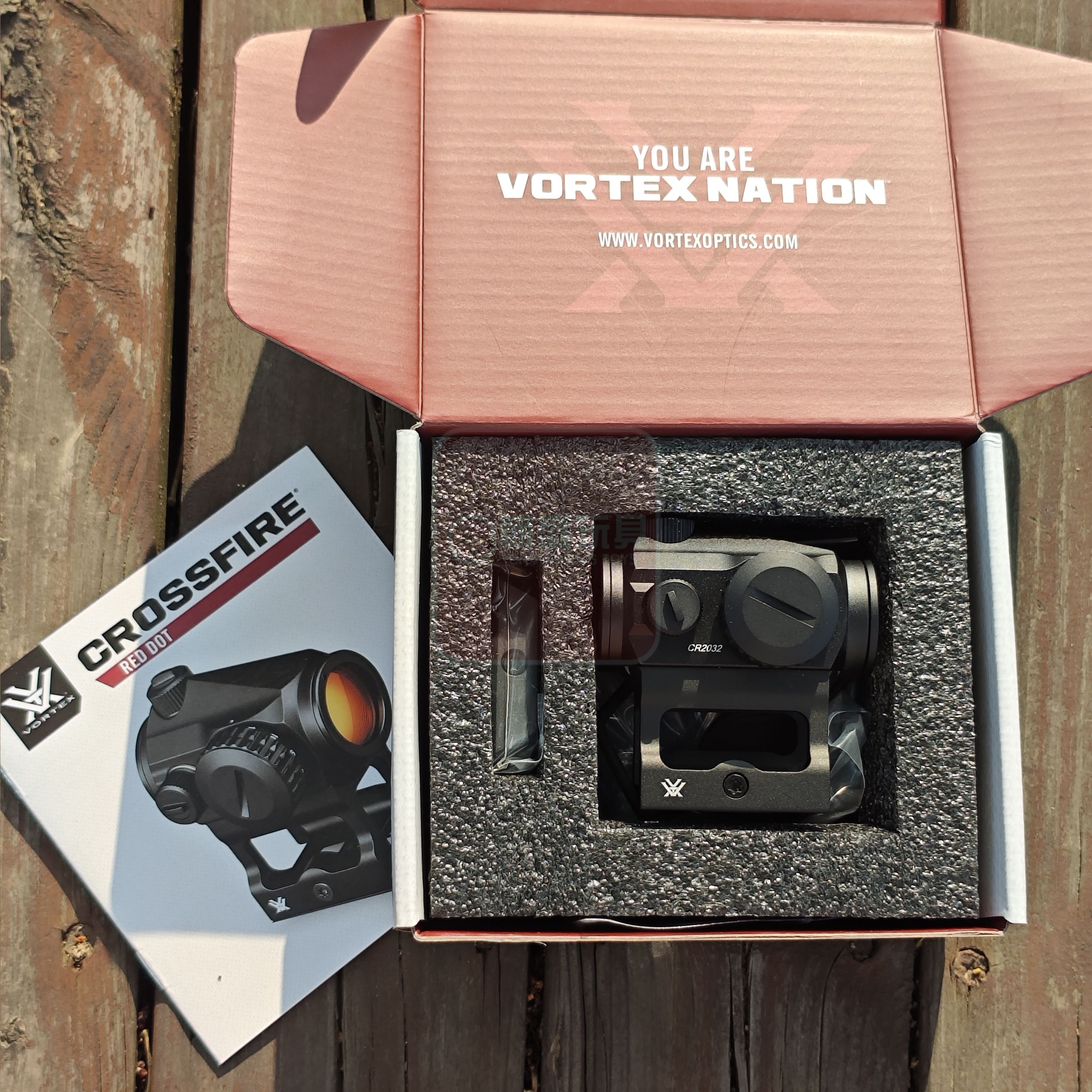 顶配复刻CROSSFIRE RED DOT高清透光抗震防水无功能摆件弹弓备件