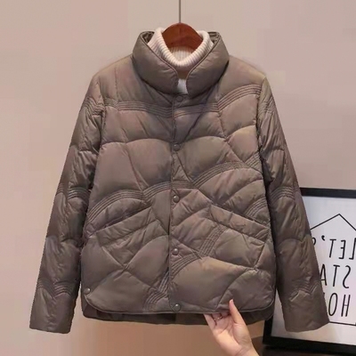 新款短款爆款冬时尚轻薄年2025女款小个子潮洋气外套薄款羽绒棉服