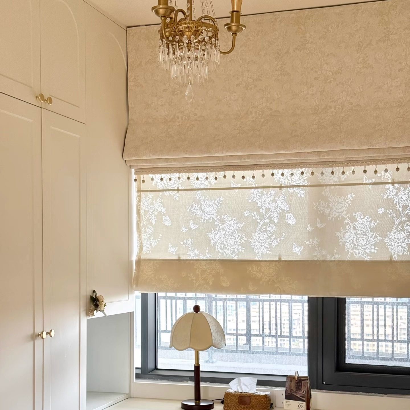 2026年新款法式复古罗马帘奶油白雪尼尔色织提花升降帘卧室高级感,居家布艺,百叶帘/折帘/罗马帘,淘宝优惠券,粉丝福利购,淘宝优惠卷