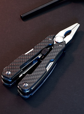瑞士科技多功能钳子碳纤维户外露营折叠工具剪刀万用应急便携装备