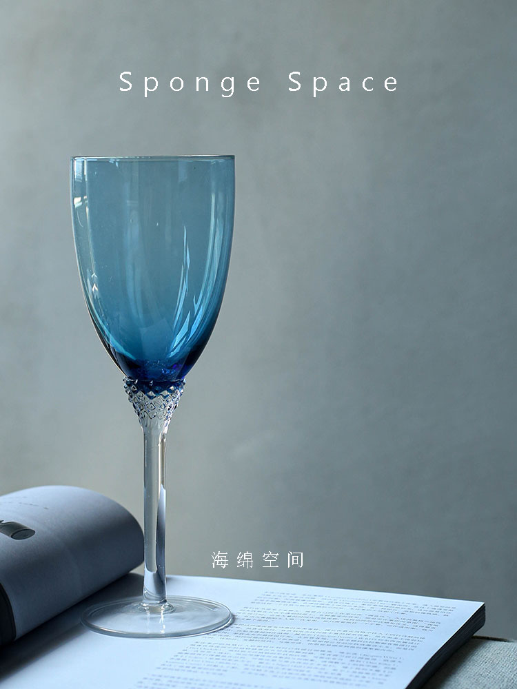 海绵空间复古黑色香槟杯