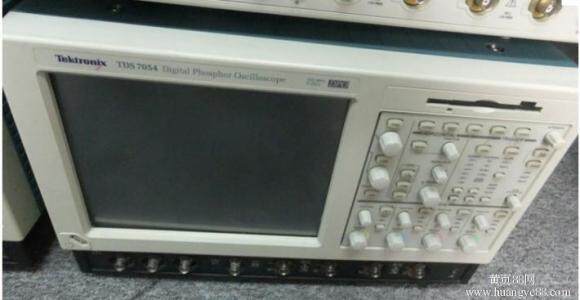 泰克TDS7054数字储存示波器
