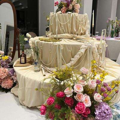 新款婚庆道具铁艺甜品台户外婚礼派对布置订婚宴三层圆形桌蛋糕架