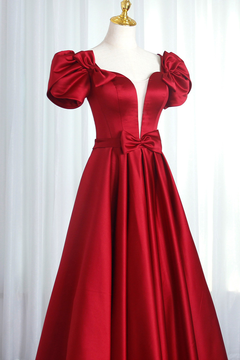 红色缎面结婚礼服订婚新娘2022新款蝴蝶结蓬蓬裙敬酒服喜庆晚礼服