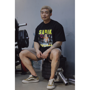 ZEKE LAB萨迪克原创健美人物Tee 美式休闲纯棉小领口宽松运动短袖
