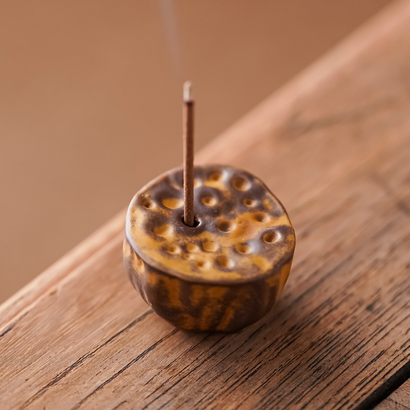 陶瓷莲蓬沉香薰炉家用室内创意香道檀香器香托线香插迷你香座摆件