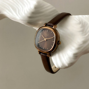 手表女款轻奢小众简约气质学生小表盘皮带复古小方糖女士石英表