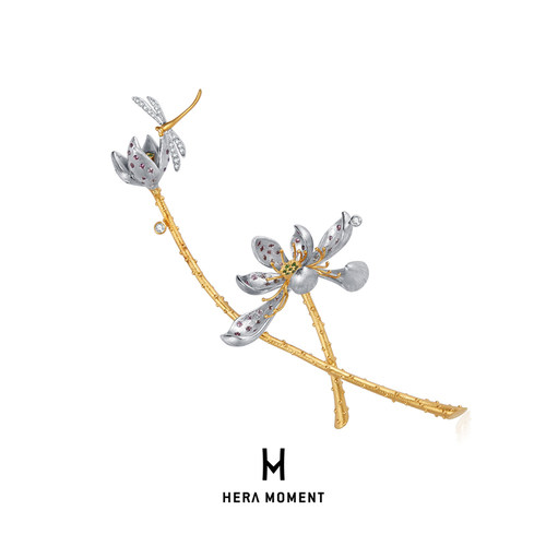 赫拉臻藏18K金钻石莲花胸针