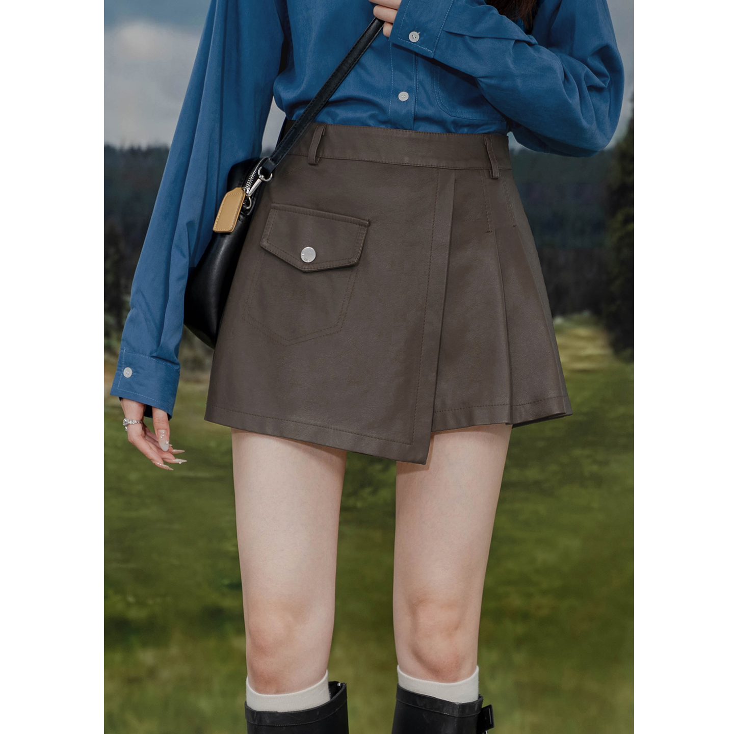 复古PU皮不对称百褶裙裤