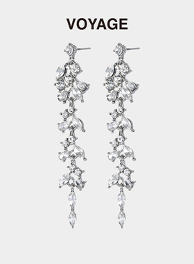 流苏锆石耳钉女秋冬轻奢高级感气质长款耳坠小众独特法式耳环耳饰