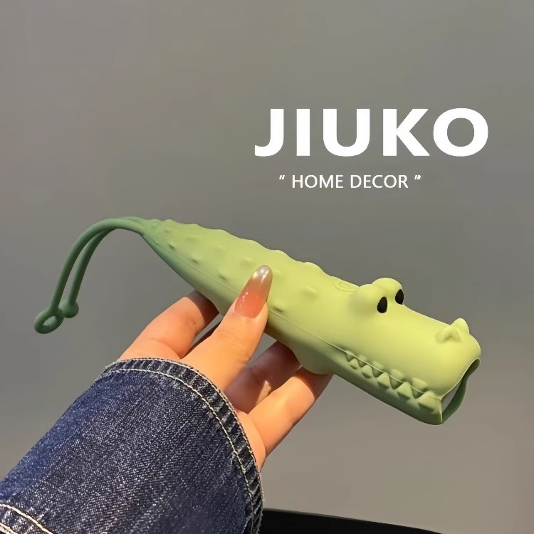 鳄鱼手电筒强光充电夜灯随身携带