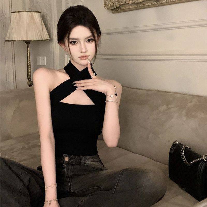 交叉挂脖露肩紫色吊带背心女夏季黑色外穿收腰设计感纯欲辣妹上衣