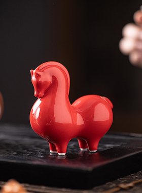 红色陶瓷小马造型装饰摆件