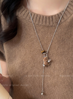 咖色丝绒小熊抽拉项链女秋冬