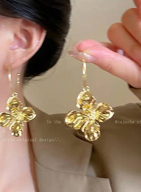 出圈美貌~金色花朵耳圈女轻奢小众高级感夸张耳坠名媛风百搭耳饰
