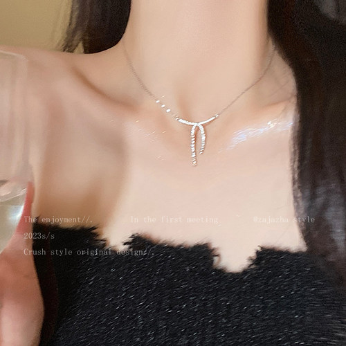 蝴蝶结锆石吊坠项链女生