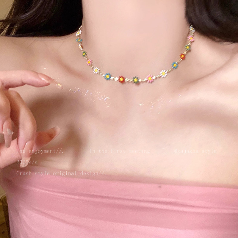 夏日多巴胺彩色雏菊项链女ins风小众设计锁骨链清新气质百搭颈链