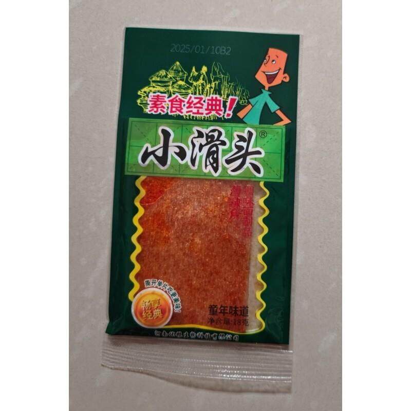 新货小滑头辣条油润不腻柔韧有嚼劲儿时怀旧面筋辣片麻辣味解馋小