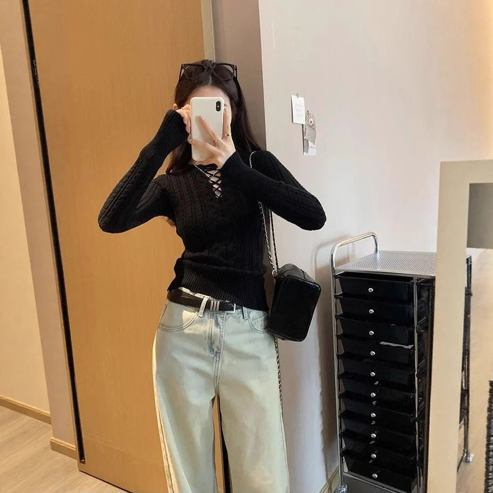 韩版辣妹镂空内搭打底衫针织毛衣女装款新款冬季修身性感麻花上衣