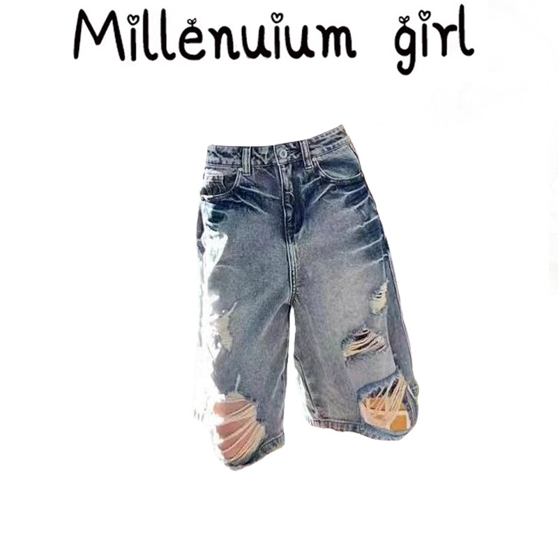 街头复古高腰破洞牛仔短裤女