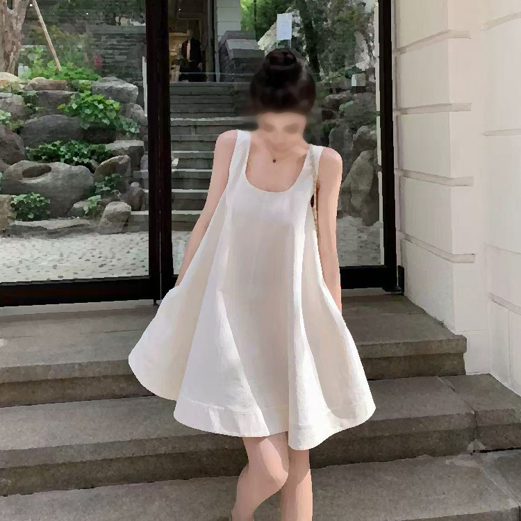 千金无袖背心裙女气质吊带连衣裙