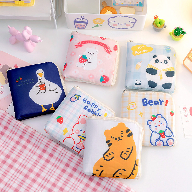 ins日系姨妈巾收纳包便携式大容量可爱动物小收纳袋卡通卫生棉包