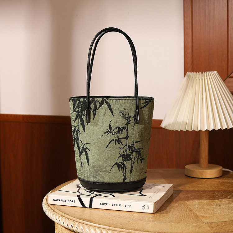 复古中国风旗袍包包女款古风水桶手拎手提包大容量2025新款文艺包