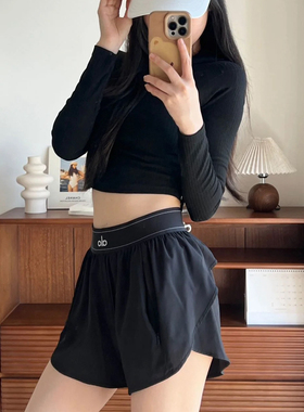 夏季运动防走光瑜伽短裤女宽松裸感速干裸感网球裤跑步裤