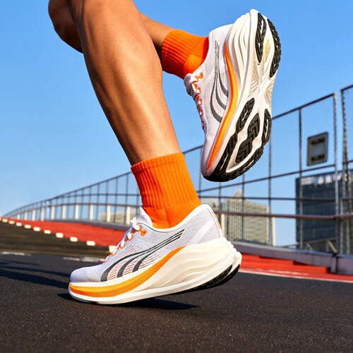 多威飓风MAX跑步鞋MT36203