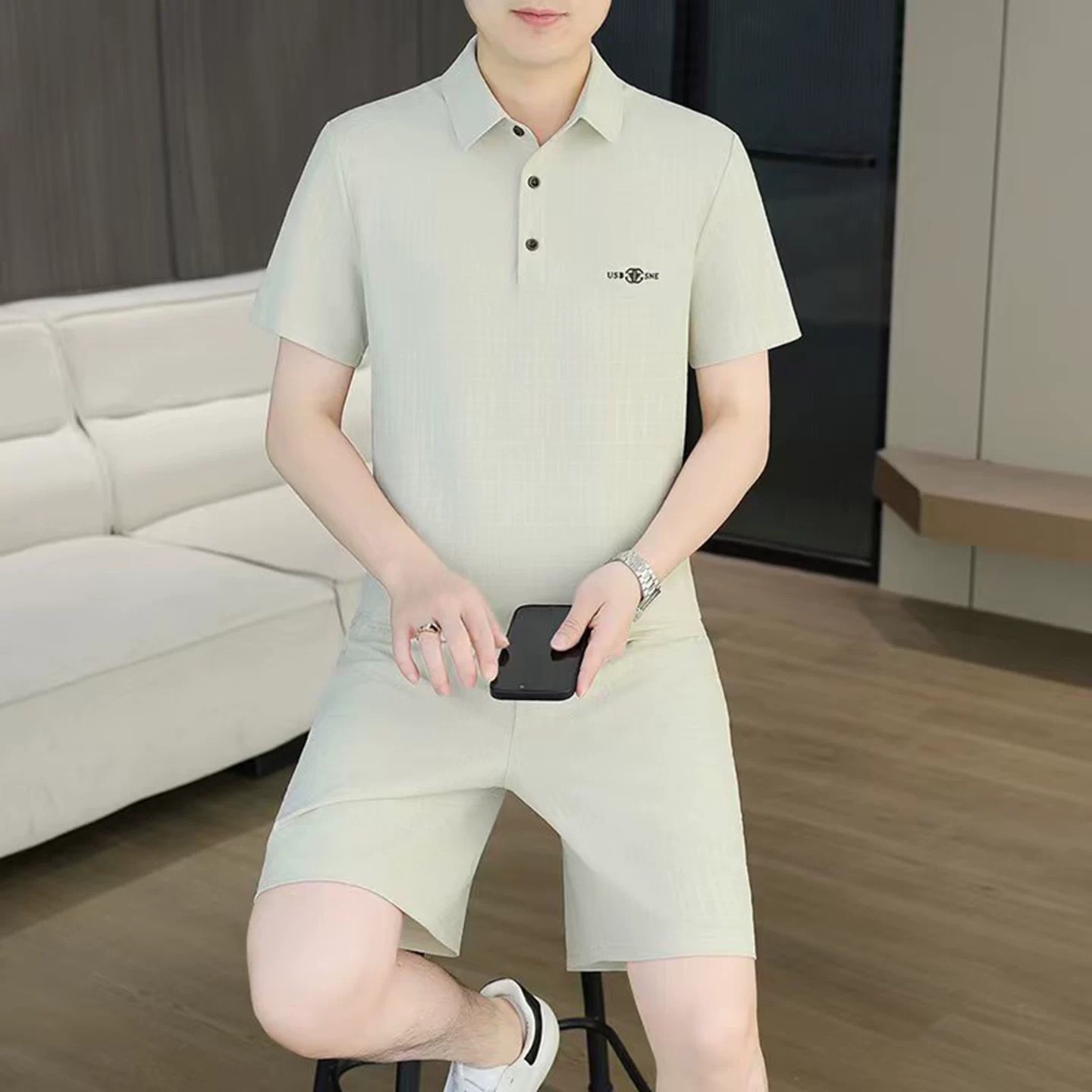 维乾甄选好物男装2026新款短袖短裤套装男士时尚翻领冰丝两件套潮