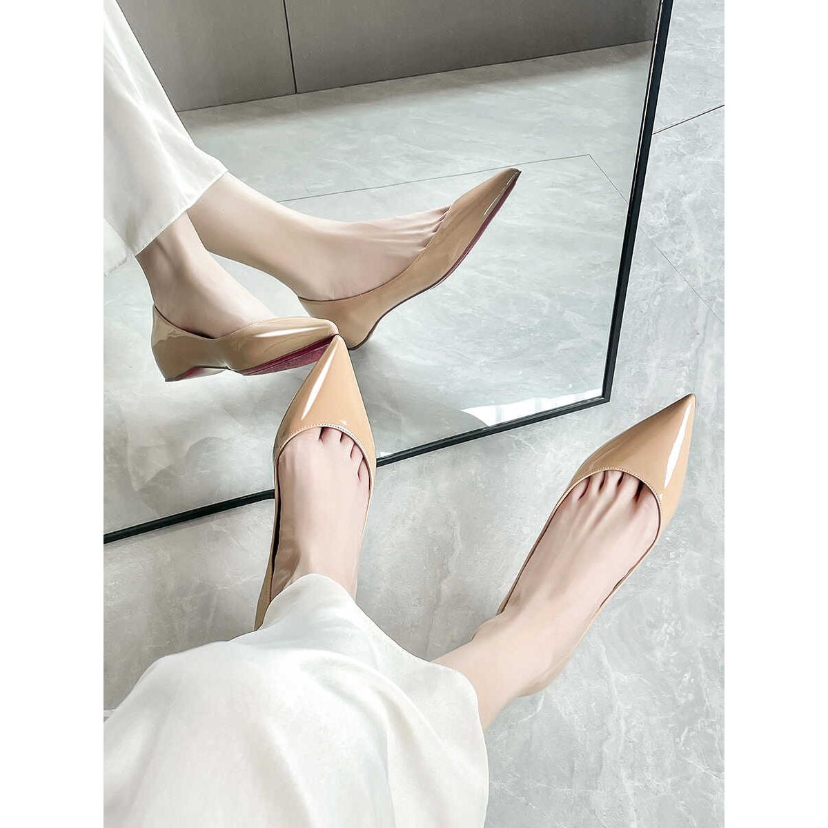 莉特黛诗裸色单鞋女2024夏新款红底鞋气质浅口尖头大码小码平底鞋