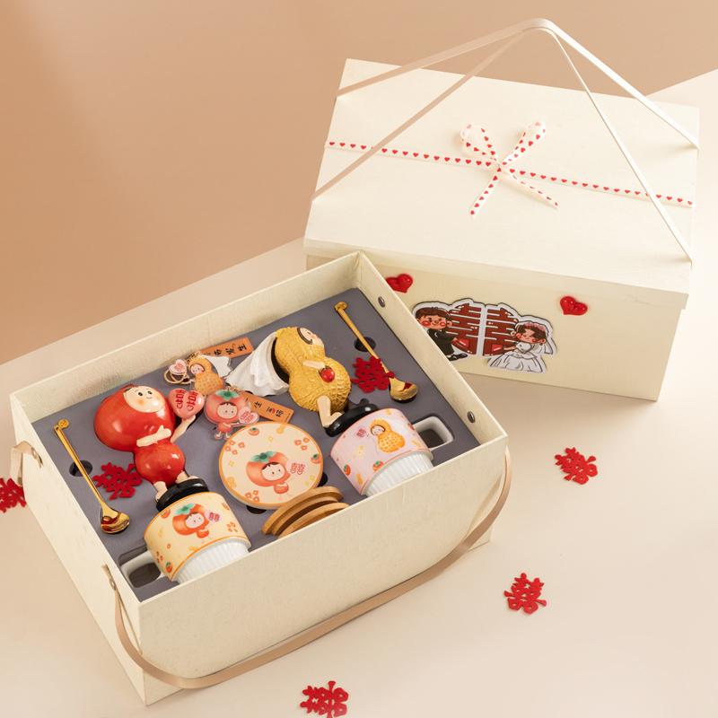 唐呈结婚礼物送闺蜜订婚