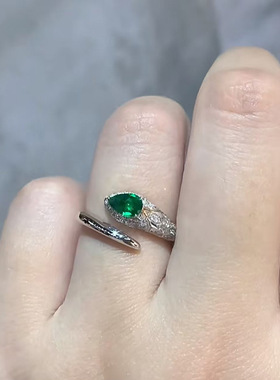 蛇形祖母绿锆石指环女戒指饰品