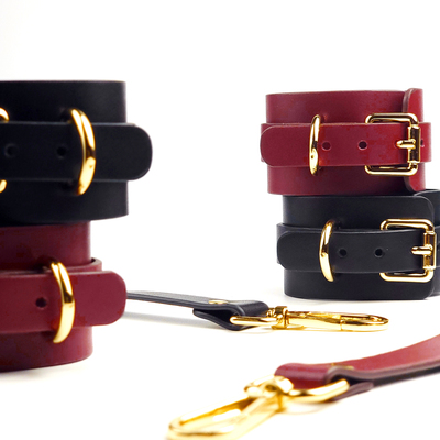 Poison表演魔术皮质手铐道具
