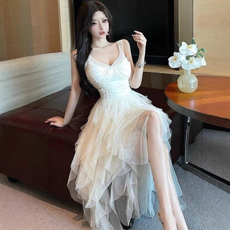 法式白色吊带连衣裙女夏季超仙礼服裙收腰网纱裙子高级感a字长裙