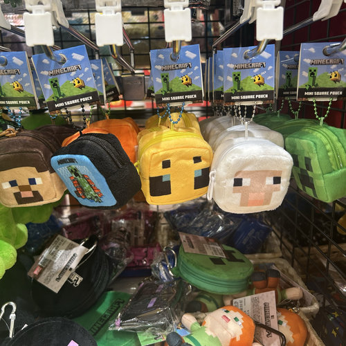 日本Minecraft我的世界mc游戏周边收纳包挂件钥匙扣钻石剑