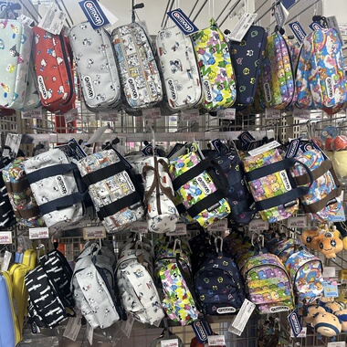 日本Outdoor联名chiikawa吉伊卡哇咖蓝色背包式手提拓麻歌子笔袋