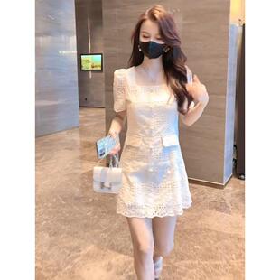 夏季高级气质法式短款显瘦女连衣裙新款2025潮白色镂空裙子方领感