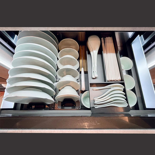 家用青瓷餐餐具收纳组合碗盘筷子茶杯勺子刀叉 景德镇陶瓷餐具套装